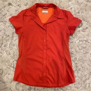 Columbia hiking shirt